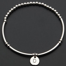 Load image into Gallery viewer, Petals Australia Love Letter D